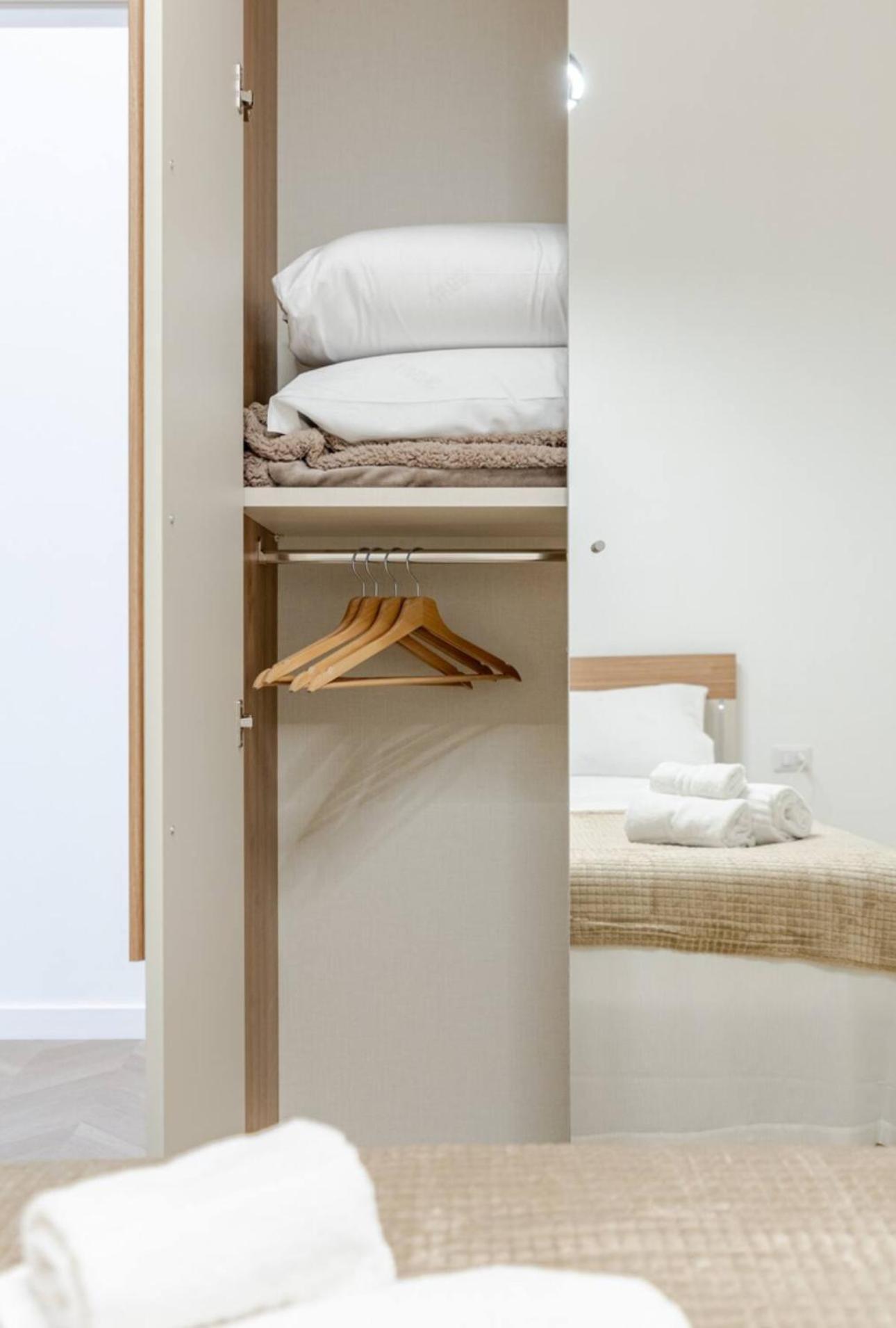 Residenza Camillo - Palermo Centro Apartment Екстериор снимка